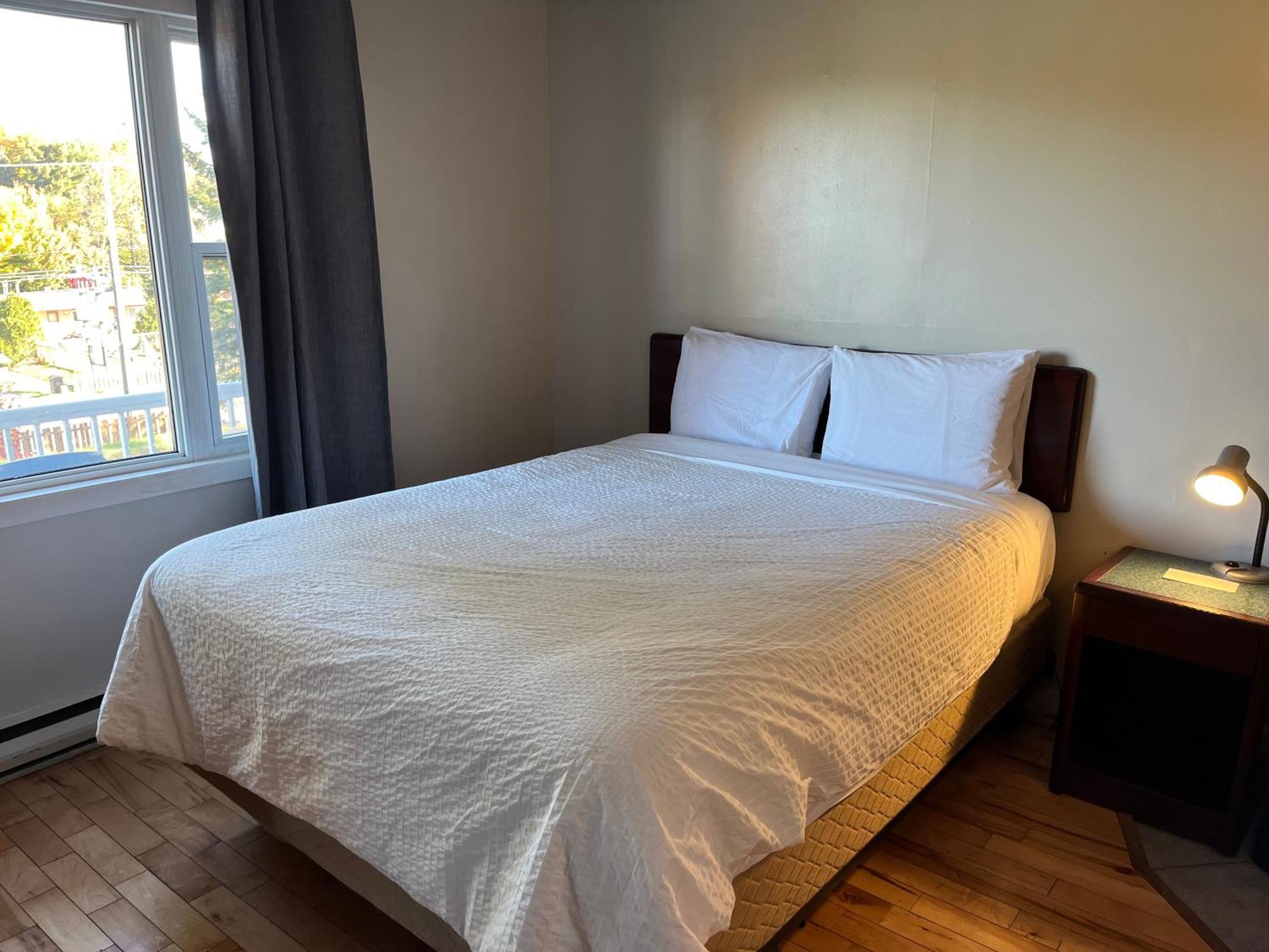 Motel Clair Mont Sainte-Agathe-des-Monts Exterior foto